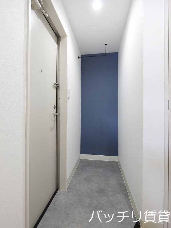 玄関　別号室の画像。現況優先