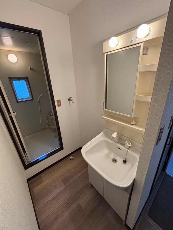 洗面設備　他部屋参考写真