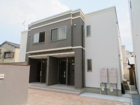 建物外観　外観写真（昼）