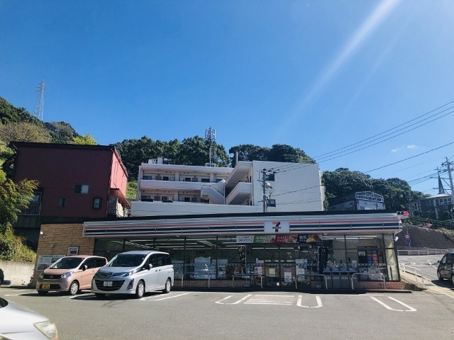 コンビニ　セブンイレブン長崎三原２丁目店（コンビニ）まで1376m