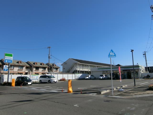 コンビニ　ファミリーマート城陽樋尻店（コンビニ）まで544m
