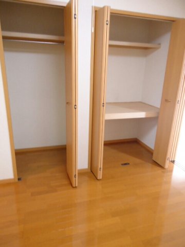 収納　たっぷりとした収納スペースです
