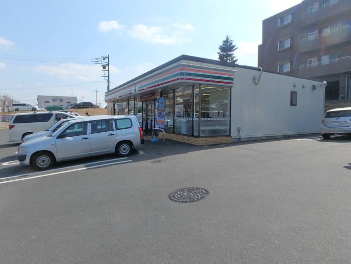 コンビニ　セブンイレブン川崎有馬7丁目店（コンビニ）まで575m