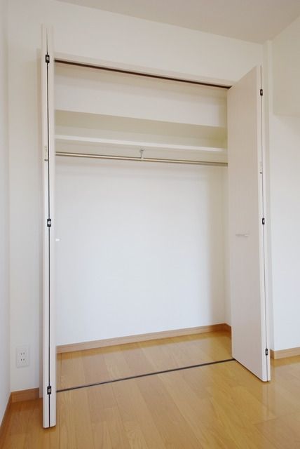 収納　クローゼット