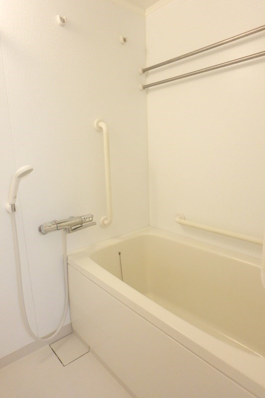 バス・シャワールーム　※別部屋参照写真