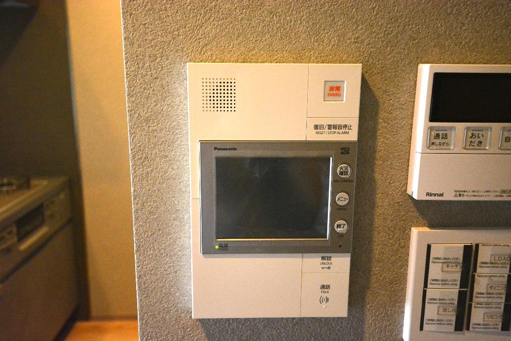 セキュリティ　カメラ付インターホン
