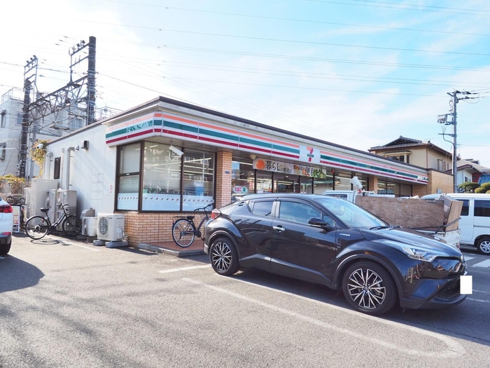 コンビニ　セブンイレブン 川崎津田山店（コンビニ）まで318m