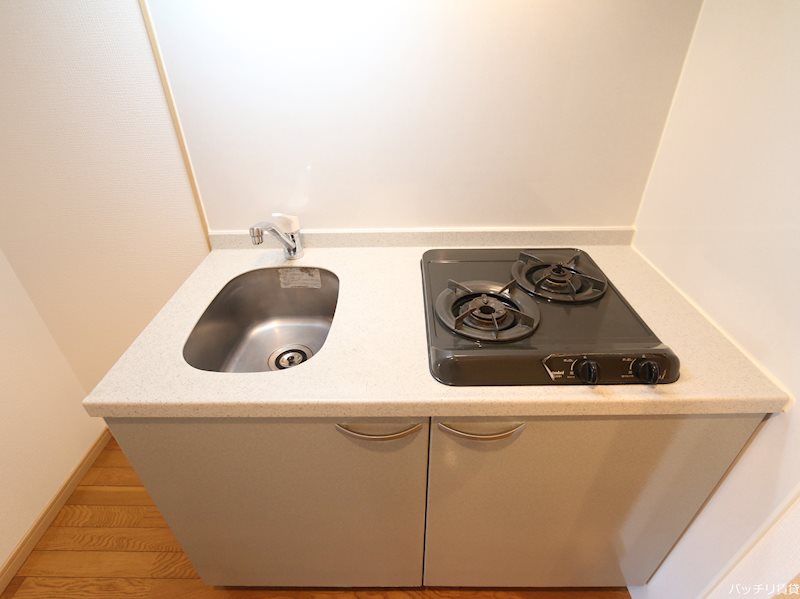 キッチン　※同型タイプ写真の為、現状優先。初期費用分割可能