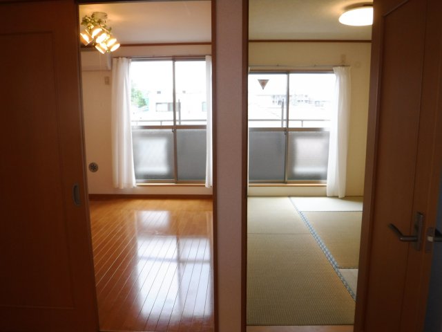 その他　他のお部屋の参考写真となります。