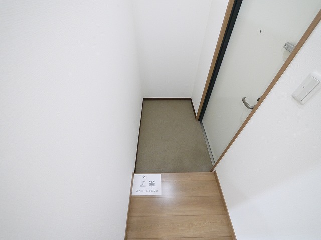 玄関　シンプルで使いやすい玄関です