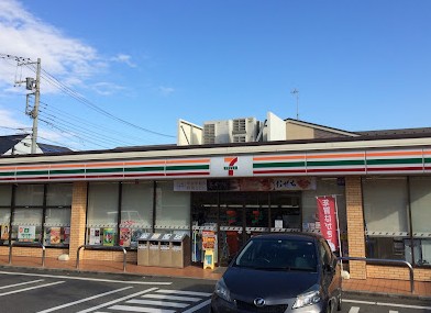 コンビニ　セブンイレブン藤沢辻堂東海岸4丁目店（コンビニ）まで491m