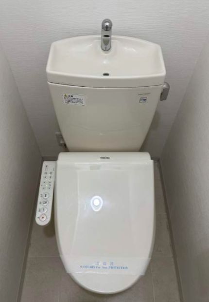 トイレ　別号室参考写真