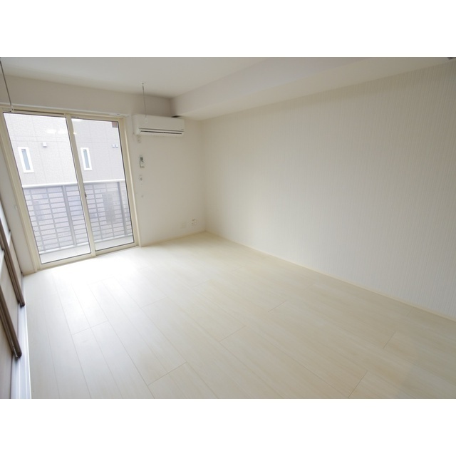 居室・リビング　同タイプ部屋の画像です