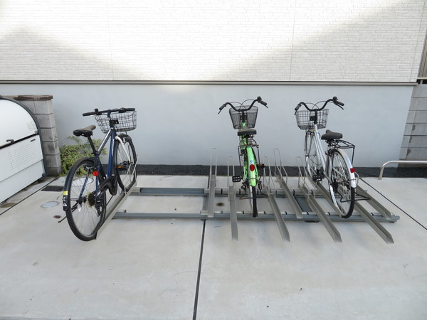 駐車場　駐輪場