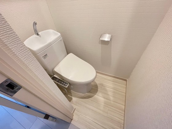 トイレ　※別部屋の写真です