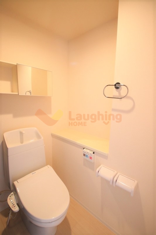 トイレ　トイレもきれいです
