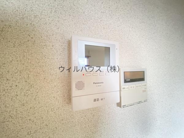 セキュリティ　給湯リモコン、モニターホン！