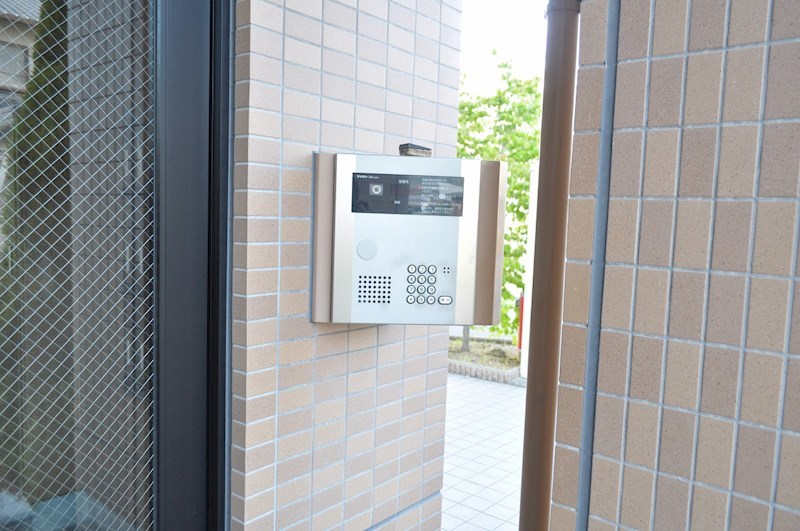 セキュリティ　オートロック完備
