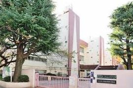 中学校　目黒区立第一中学校（中学校）まで210m