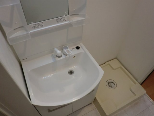 洗面設備　同一仕様写真