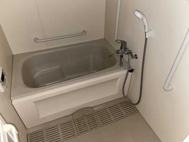 バス・シャワールーム　※同タイプのお部屋の写真を掲載しております。