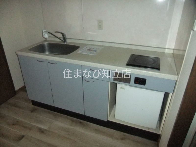 キッチン　同型別部屋写真