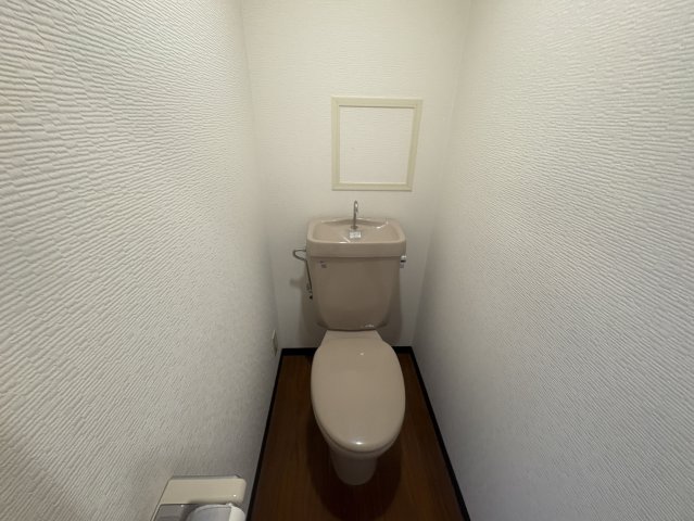 サンイースト江坂のトイレ写真