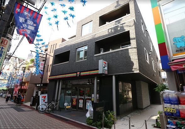 コンビニ　セブン－イレブン笹塚２丁目１０号通り店（コンビニ）まで502m