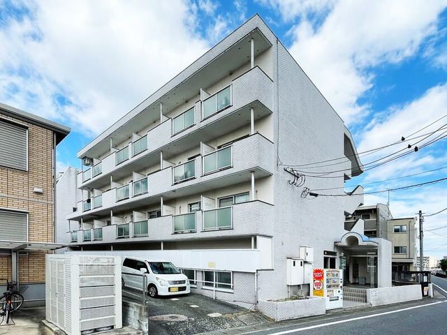 建物外観　現況優先