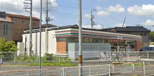 コンビニ　セブンイレブン蕨中央3丁目店（コンビニ）まで473m