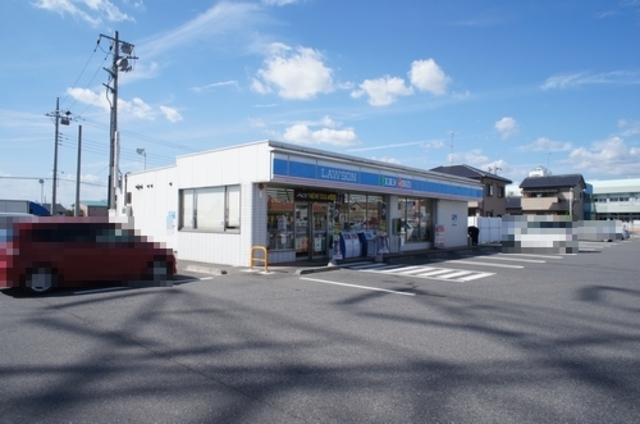 コンビニ　ローソン小山土塔店（コンビニ）まで394m