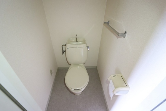 トイレ　※別部屋の写真です