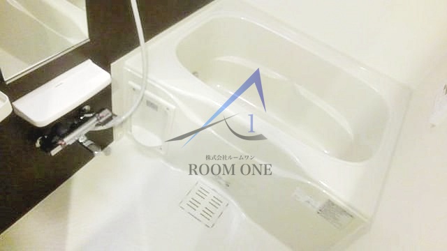 バス・シャワールーム　お風呂です。
