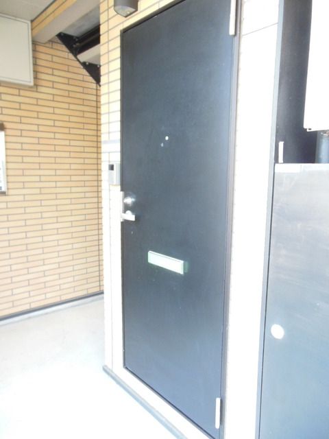 エントランス　★玄関前★