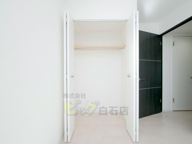 収納　各部屋にクローゼット付きです♪
