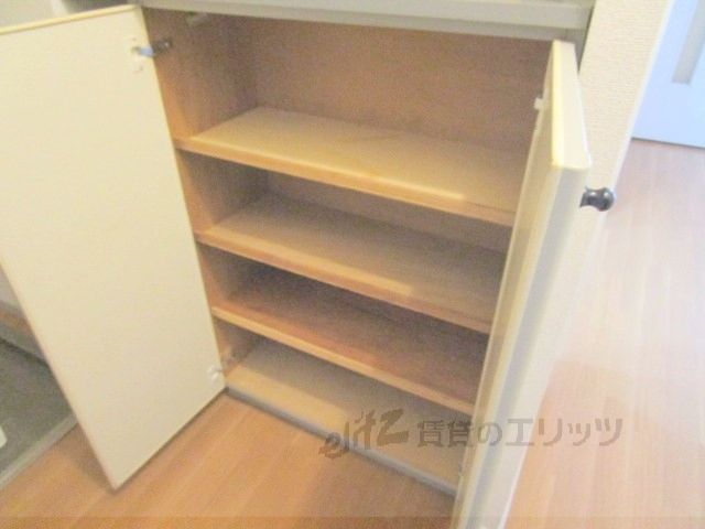 その他設備　下駄箱