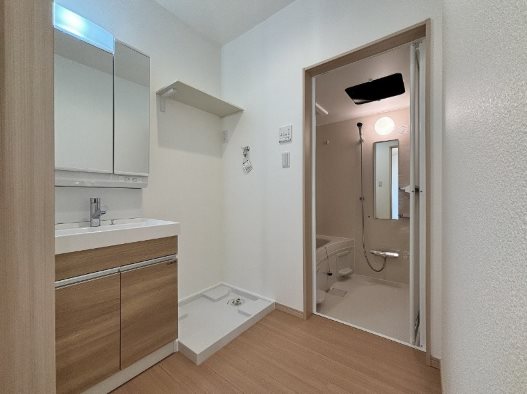 洗面設備　※同型タイプ写真の為、現状優先。初期費用分割可能