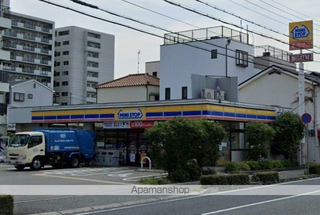 コンビニ　ミニストップ（コンビニ）まで269m