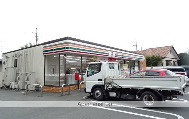 コンビニ　セブンイレブン（コンビニ）まで1648m