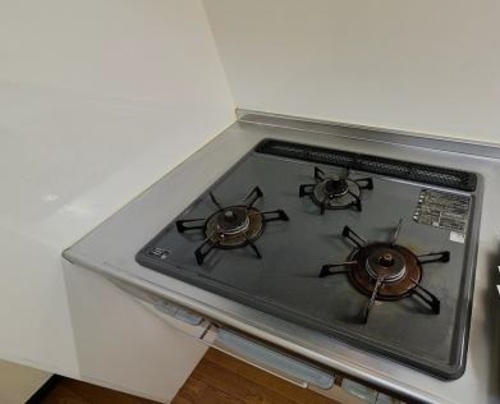 その他設備　3口ガスコンロ