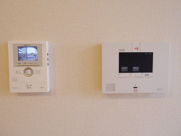 セキュリティ　SECOMホームセキュリティ搭載・録画機能付きTVインターホ
