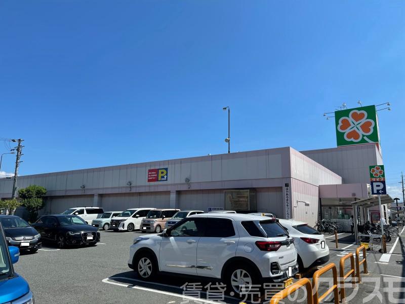 スーパー　ライフ福泉店（スーパー）まで861m