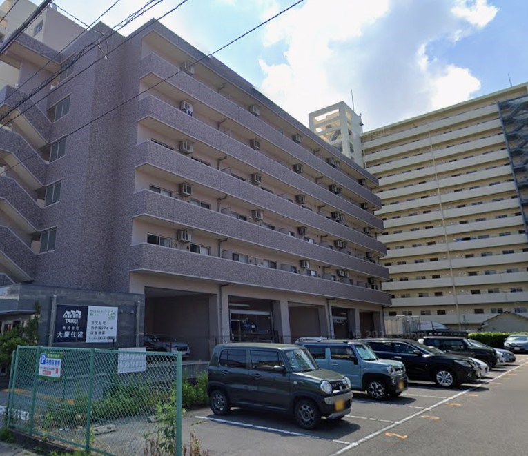 建物外観　家具家電設置のお部屋