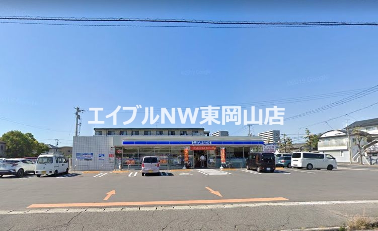 コンビニ　ローソン 岡山桜橋三丁目店（コンビニ）まで444m