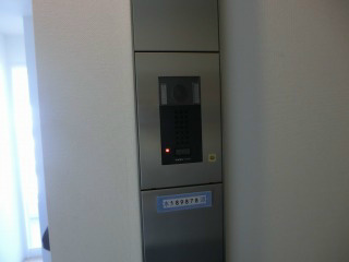 セキュリティ　ＴＶモニターインターフォン