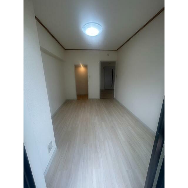 居室・リビング　※別部屋の写真参照