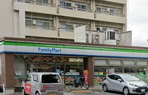 コンビニ　ファミリーマート 杉並下高井戸二丁目店（コンビニ）まで383m