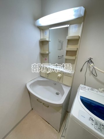 洗面設備　共用洗面台