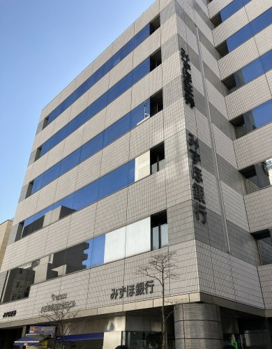 銀行　みずほ銀行新百合ヶ丘店（銀行）まで217m