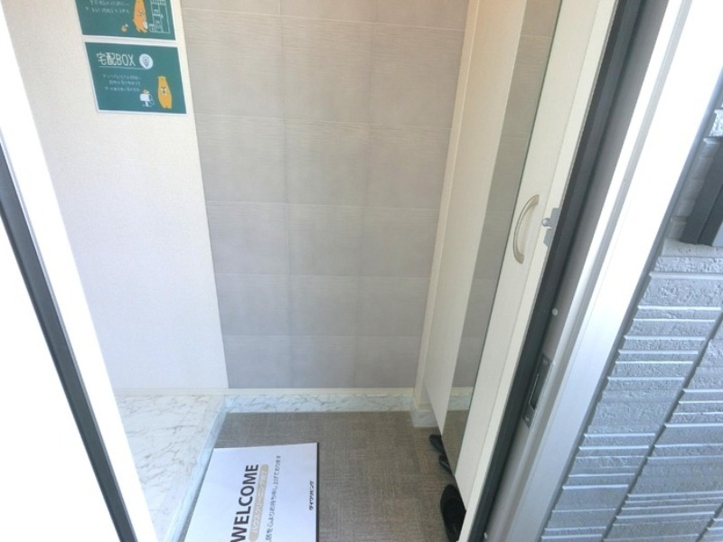 玄関　図面と現状に相違がある場合には現状を優先